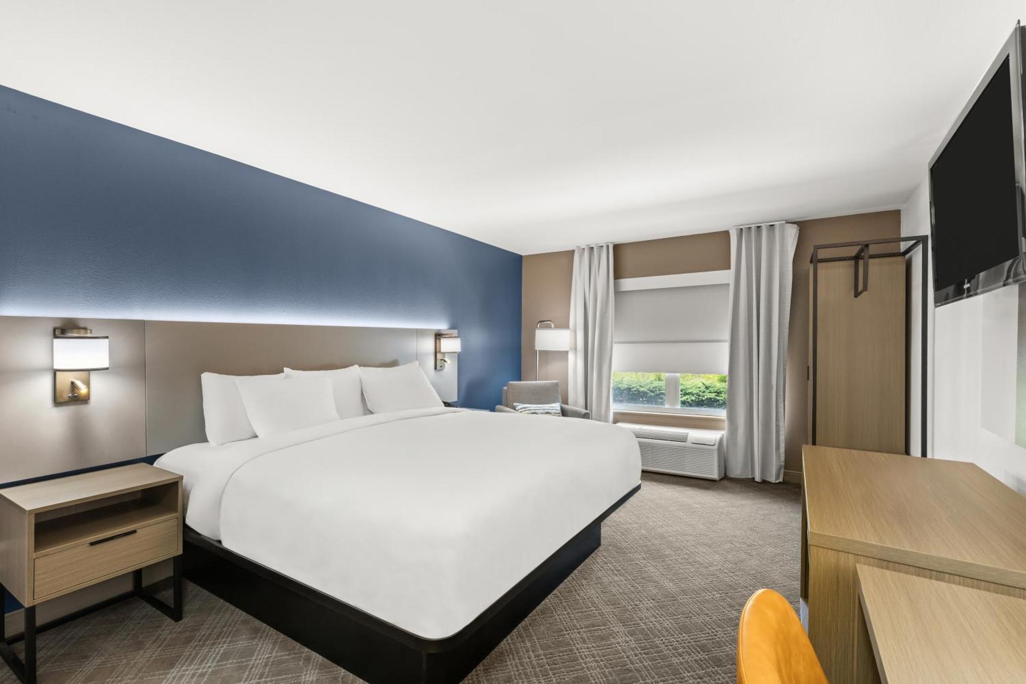 Comfort & South Hotel 3*