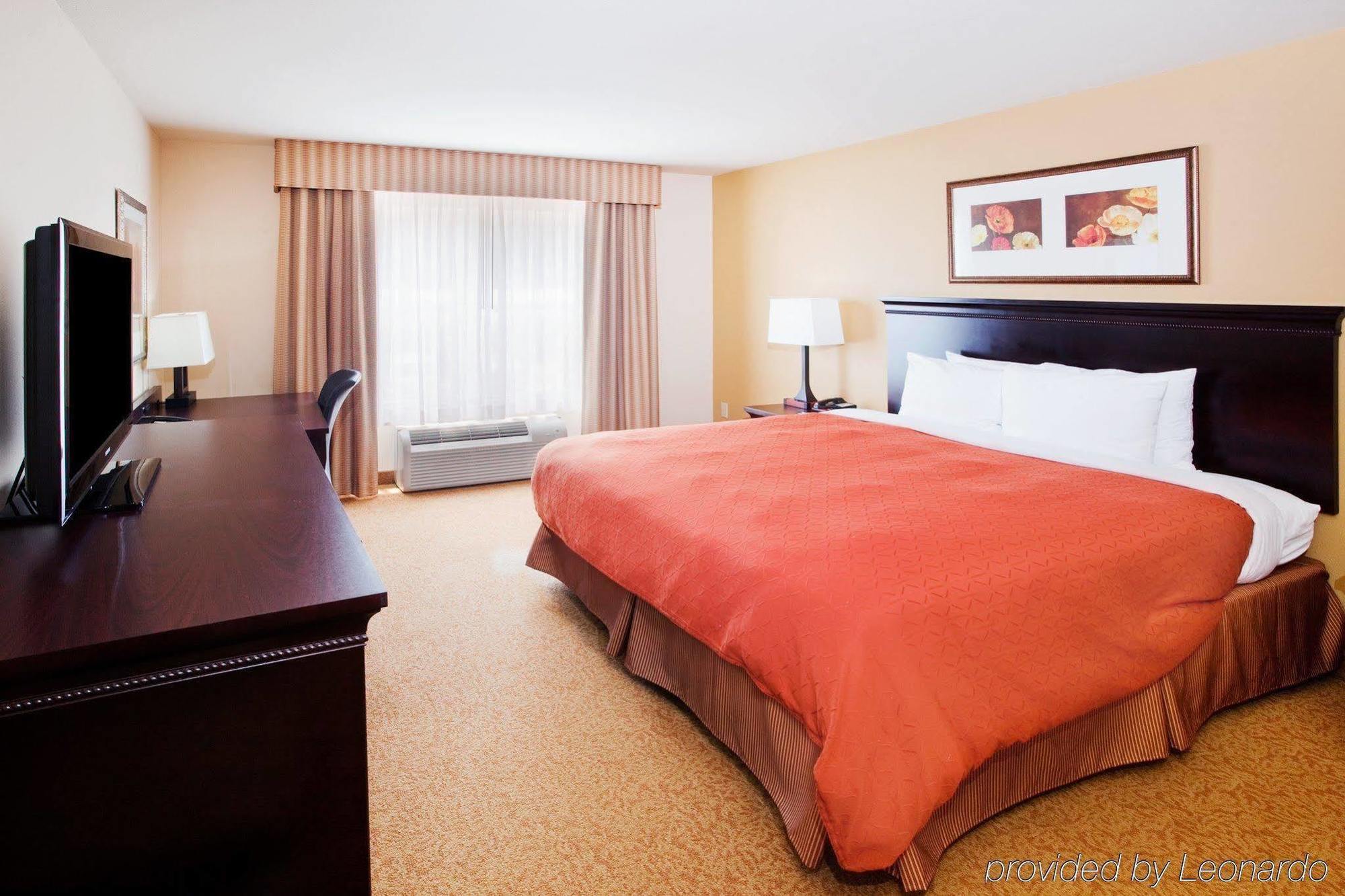 Comfort & South Rom
